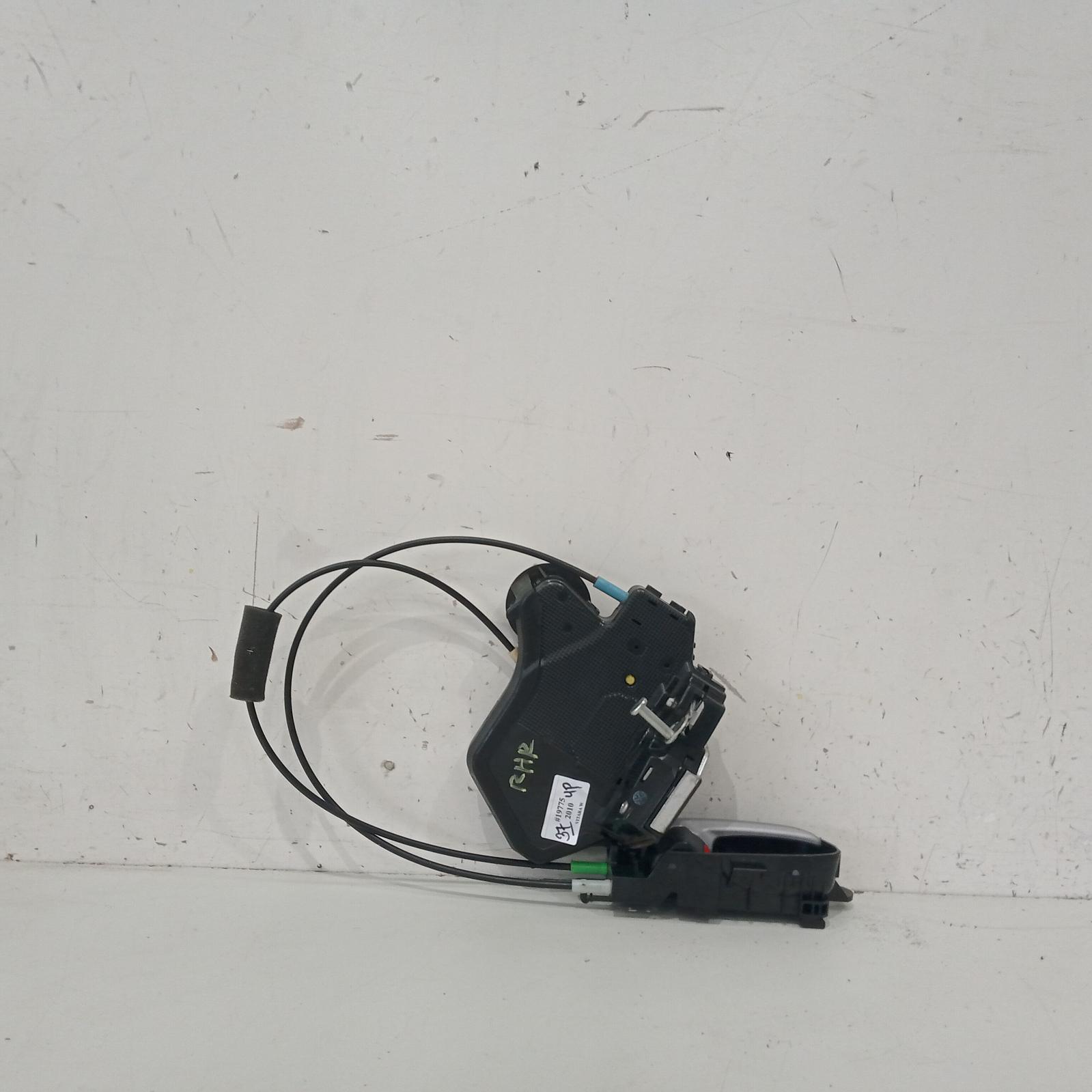 View Auto part Door/Boot/Gate Lock Suzuki Vitara 2010
