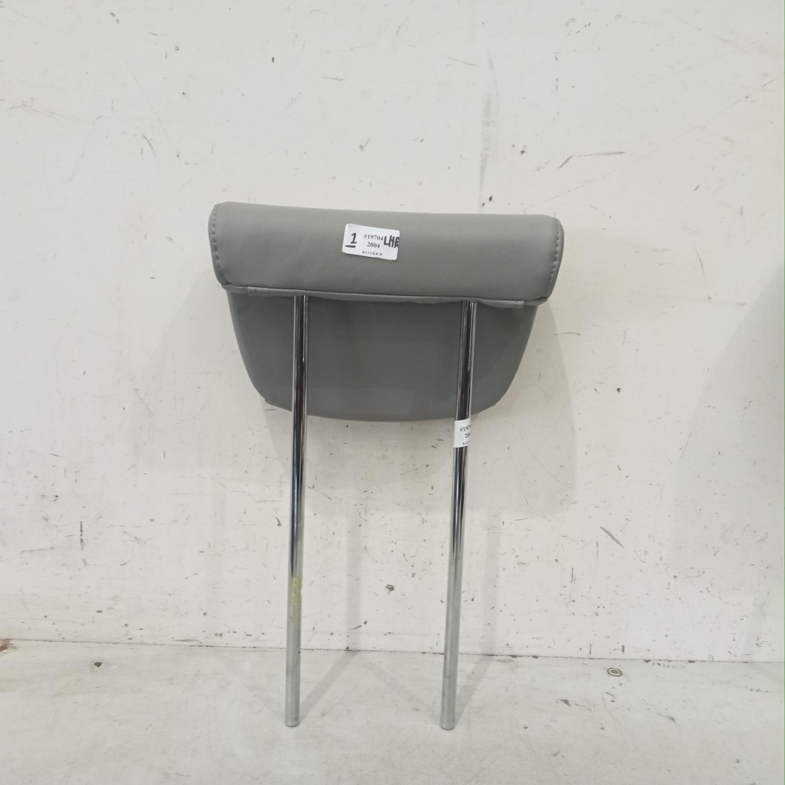 View Auto part Headrest Toyota Kluger 2004