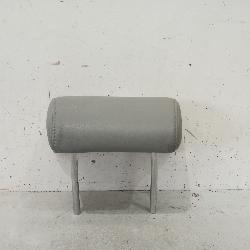 View Auto part Headrest Toyota Kluger 2004
