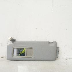 View Auto part Sunvisor Toyota Kluger 2004