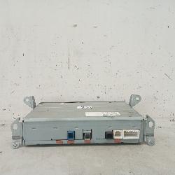 View Auto part Radio/Cd/Dvd/Sat/Tv Toyota Kluger 2004