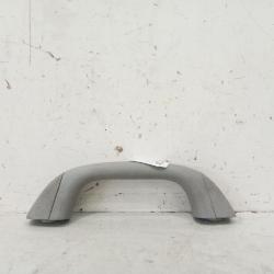 View Auto part Grab Handle Toyota Kluger 2004