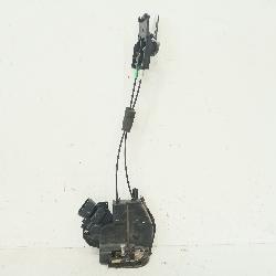 View Auto part Door/Boot/Gate Lock Toyota Kluger 2004