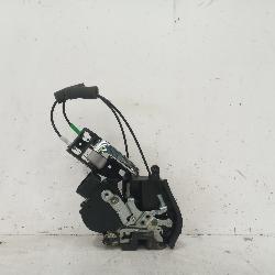 View Auto part Door/Boot/Gate Lock Toyota Kluger 2004