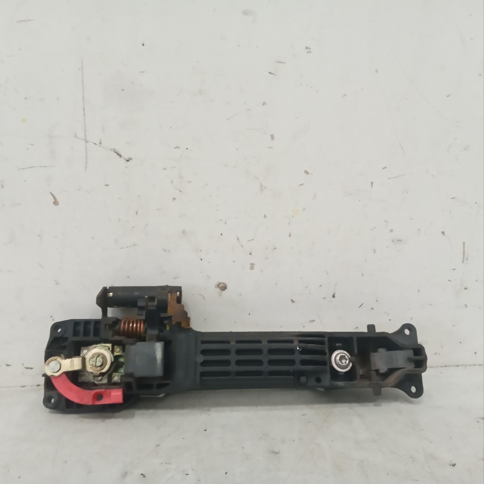 View Auto part Door Handle Toyota Kluger 2004