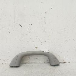 View Auto part Grab Handle Toyota Kluger 2004