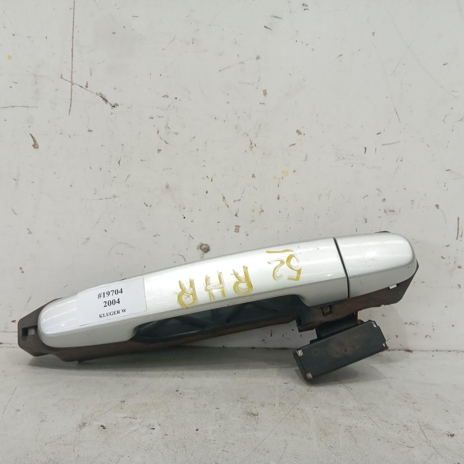 View Auto part Door Handle Toyota Kluger 2004