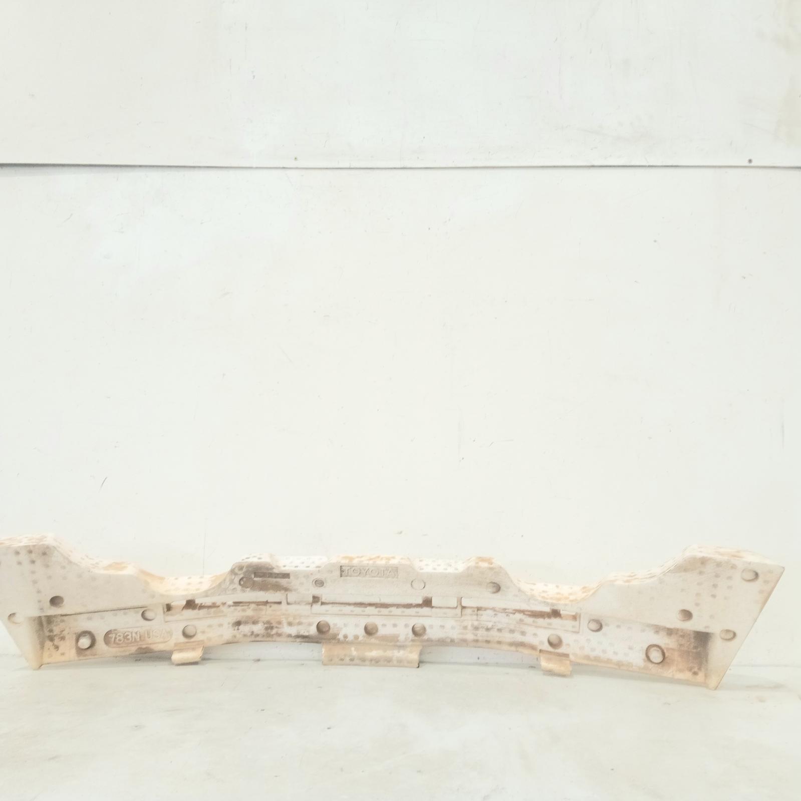 View Auto part R/Bar Bracket/Reinfo Toyota Kluger 2004