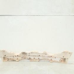 View Auto part R/Bar Bracket/Reinfo Toyota Kluger 2004
