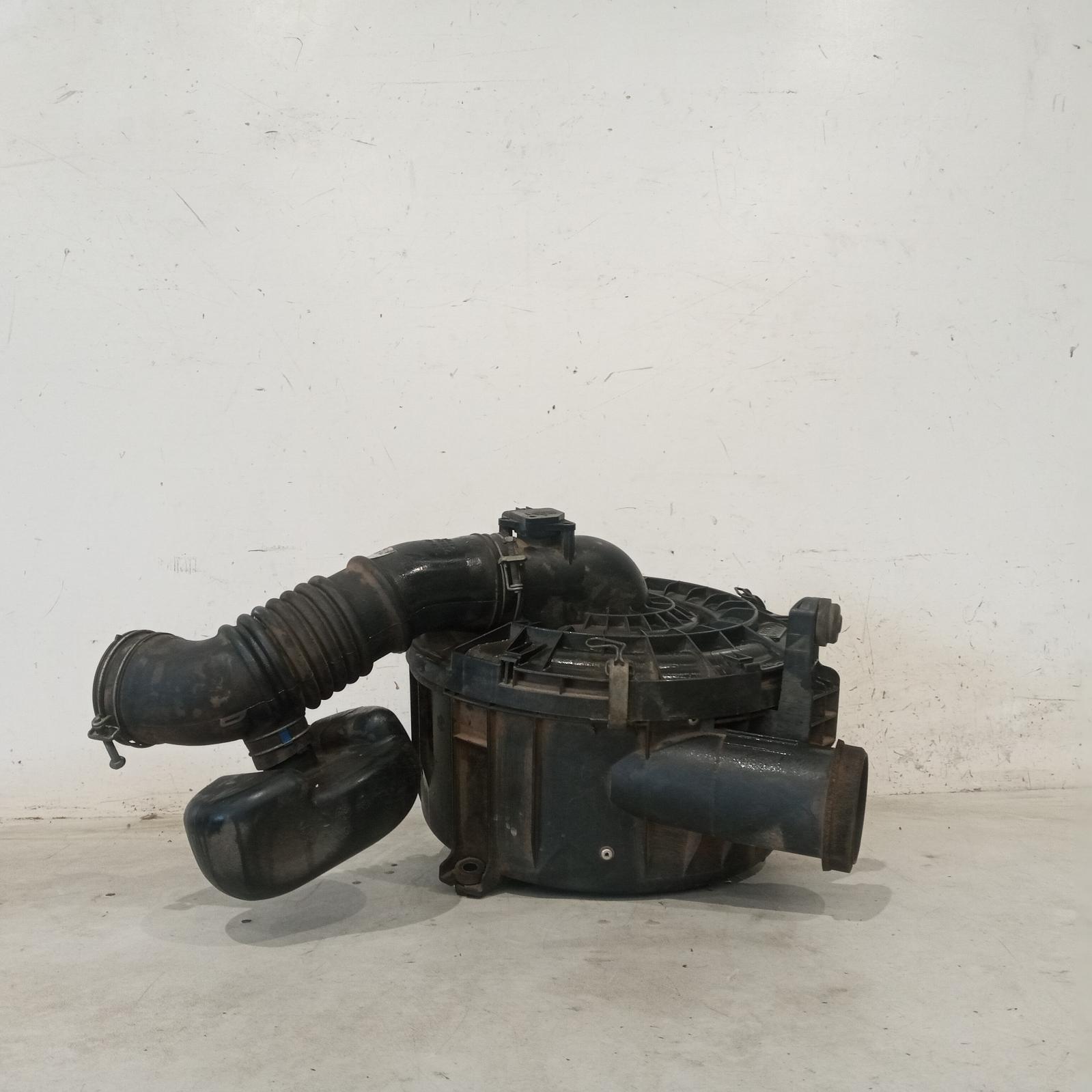 View Auto part Air Cleaner/Box Toyota Hilux 2007