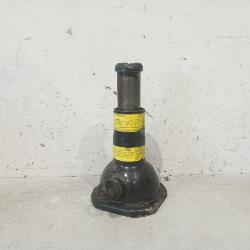 View Auto part Jack Toyota Hilux 2007
