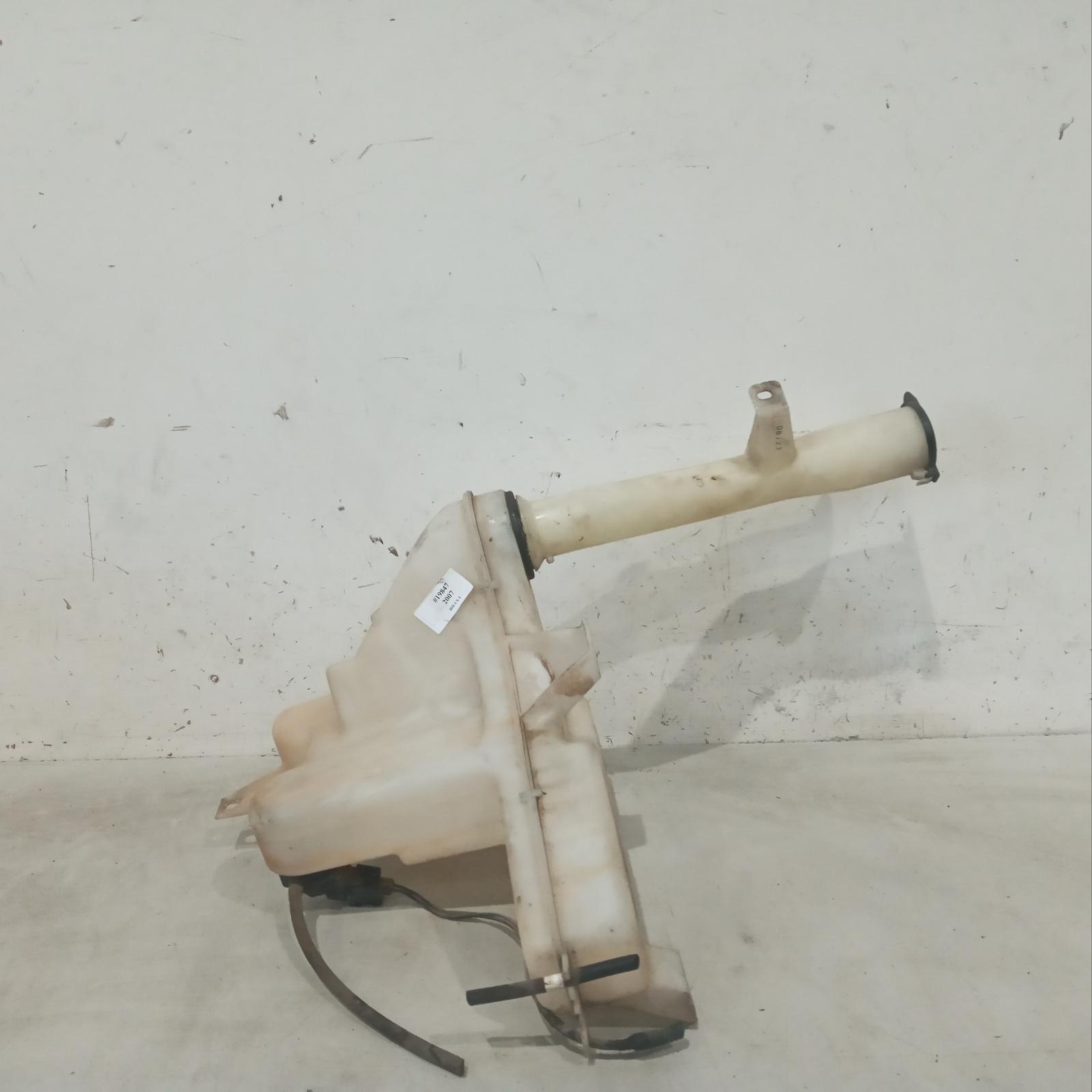 View Auto part Washer Bottle Toyota Hilux 2007