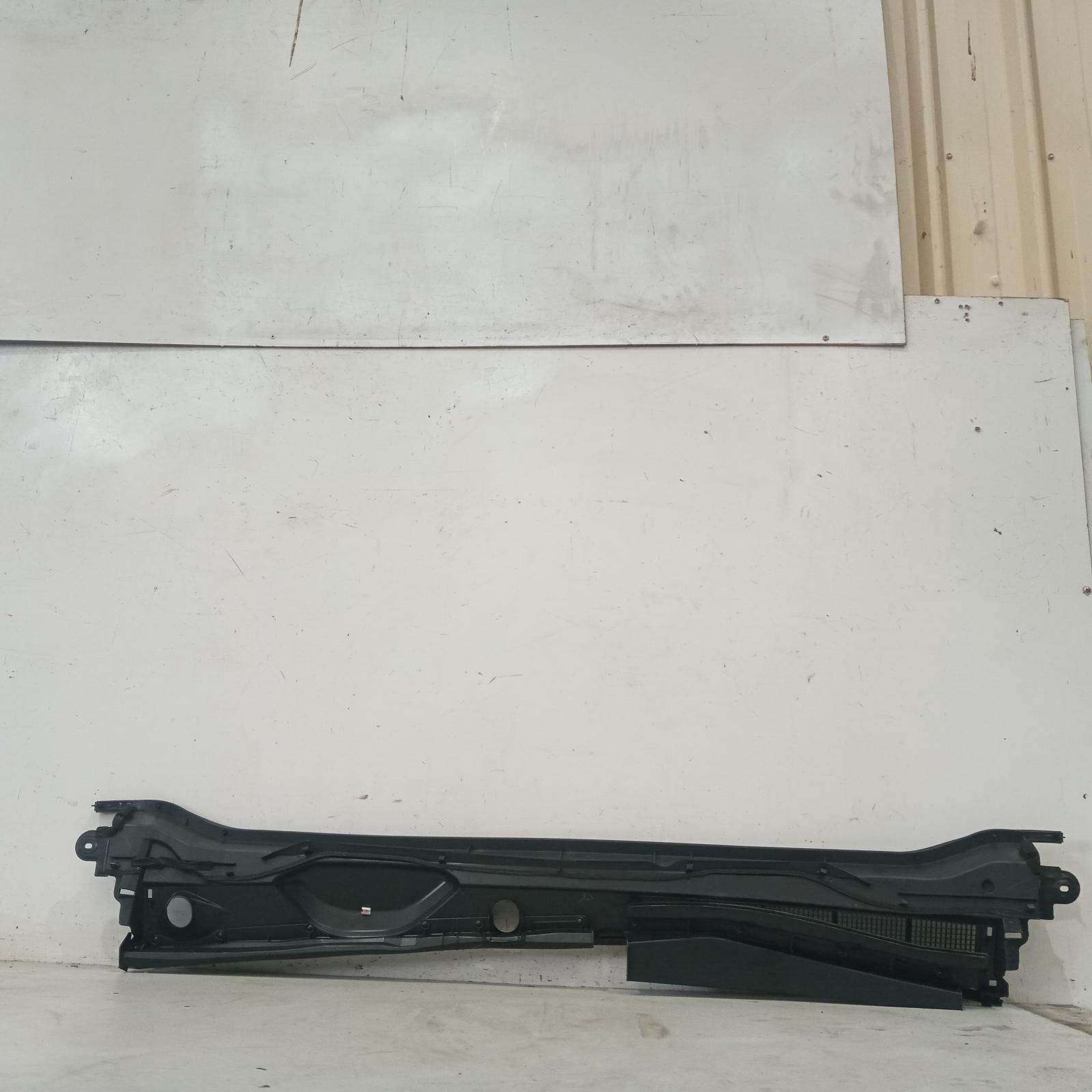 2022 Toyota Hilux Plenum Chamber View Auto part Plenum Chamber Toyota Hilux 2022