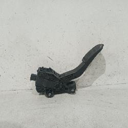 View Auto part Pedal Assembly Toyota Hilux 2022