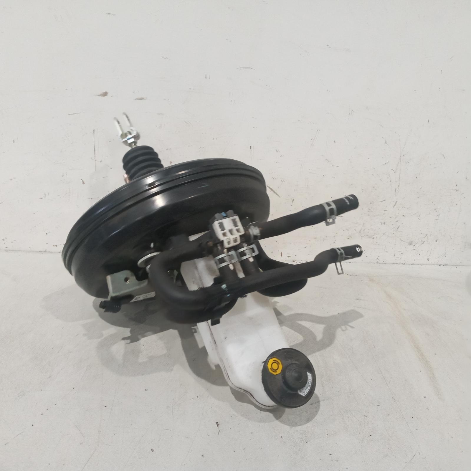 View Auto part Brake Booster Toyota Hilux 2022