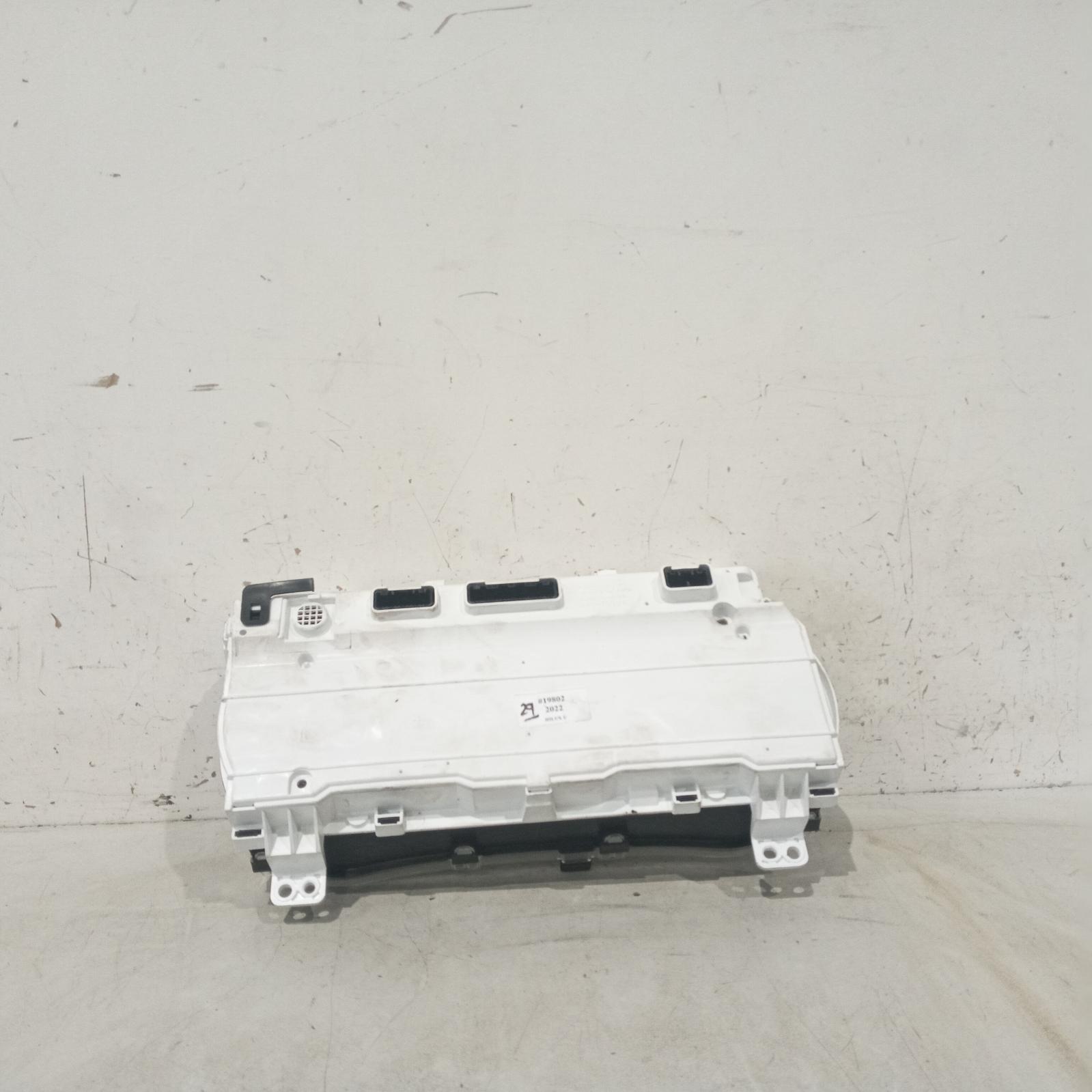 View Auto part Instrument Cluster Toyota Hilux 2022