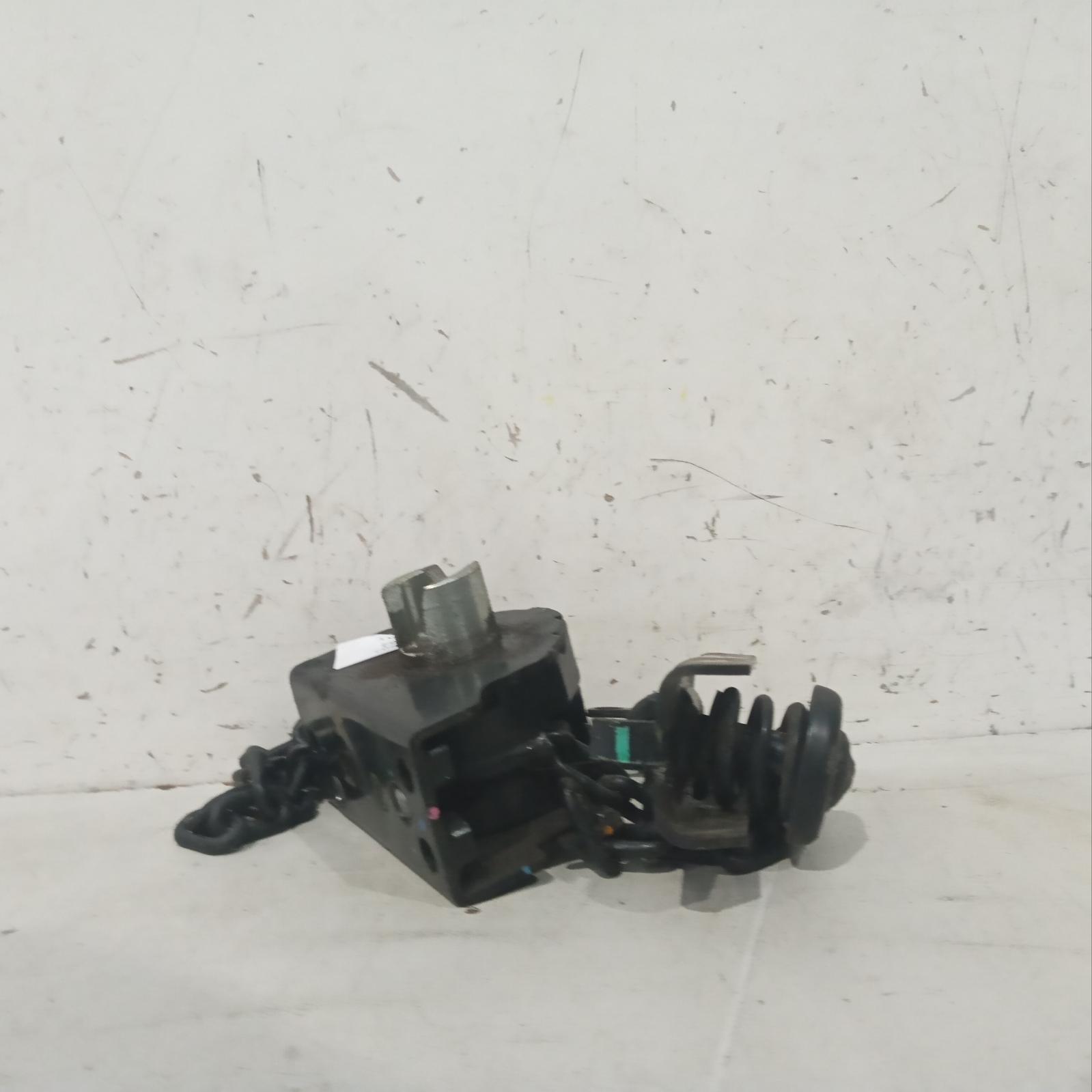 View Auto part Spare Wheel Winch Toyota Hilux 2022
