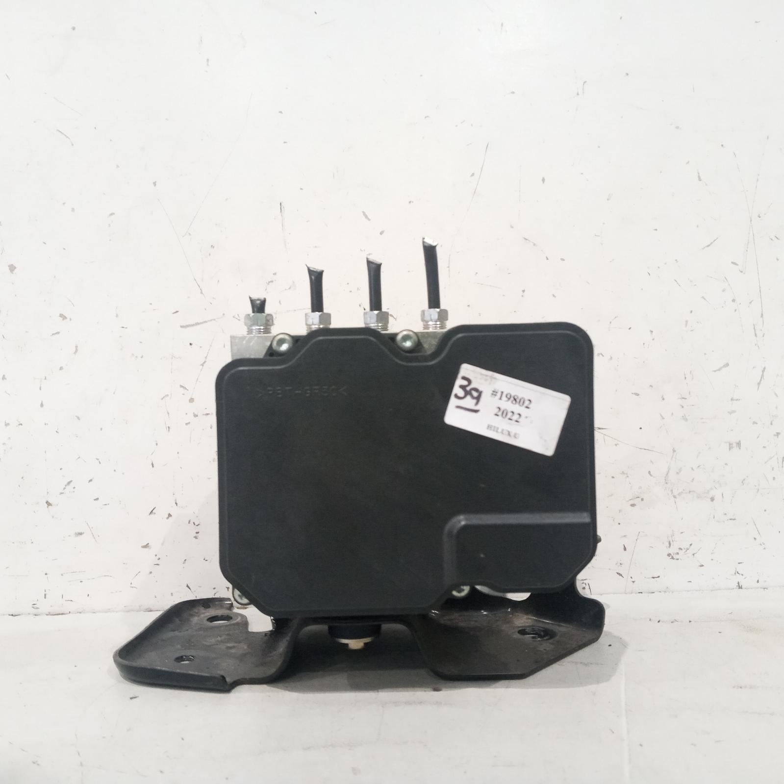 View Auto part Abs Pump/Modulator Toyota Hilux 2022