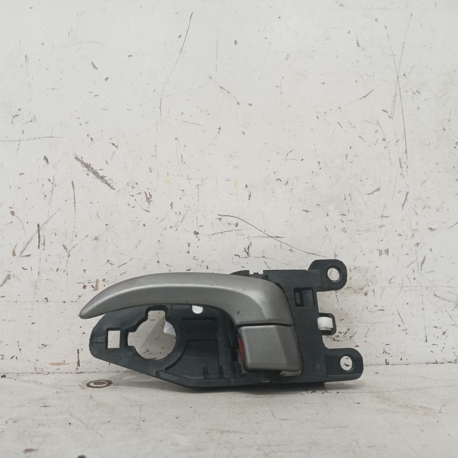 View Auto part Door Handle Hyundai Elantra 2015