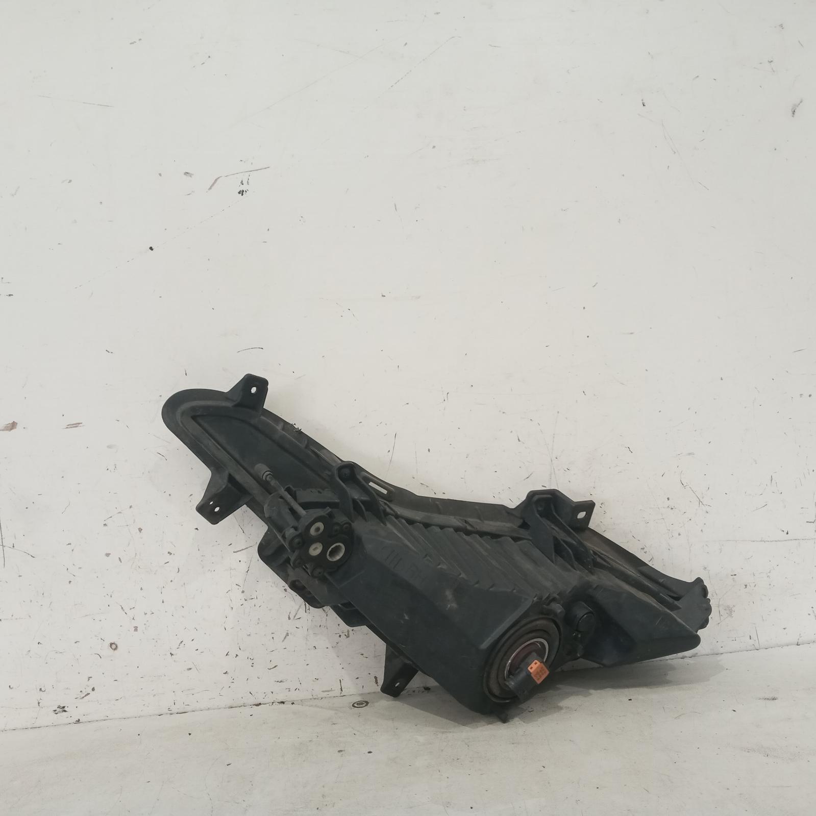 View Auto part Right Indicator/Fog/Side Hyundai Elantra 2015