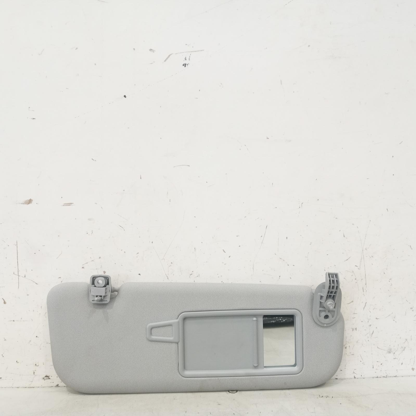 View Auto part Sunvisor Hyundai Elantra 2015