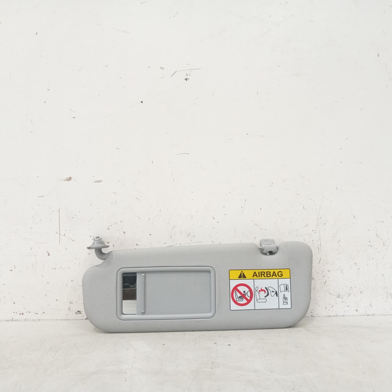View Auto part Sunvisor Hyundai Elantra 2015