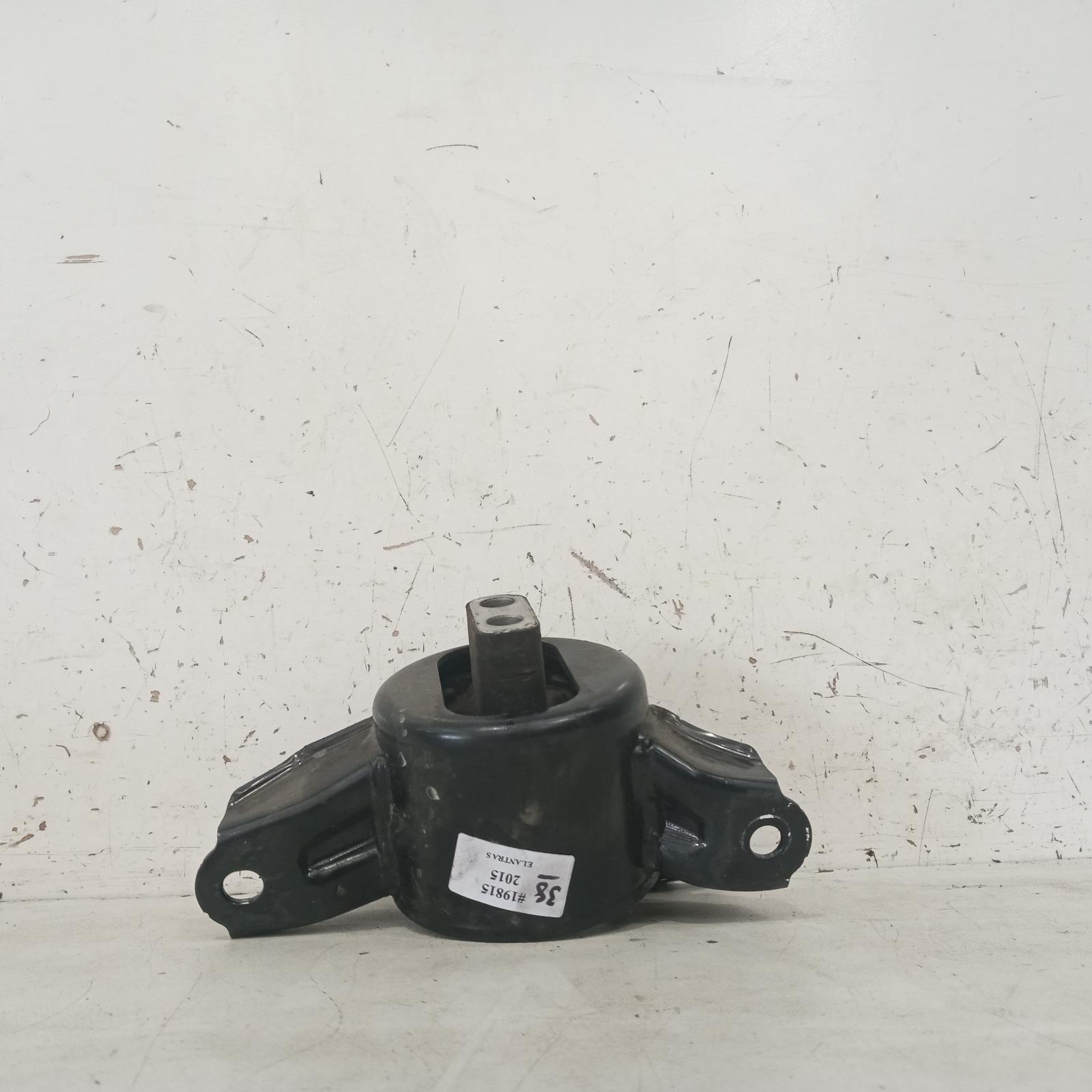 View Auto part Mount Hyundai Elantra 2015