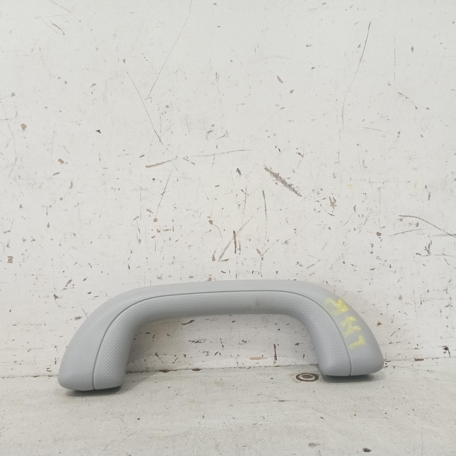 View Auto part Grab Handle Hyundai Elantra 2015