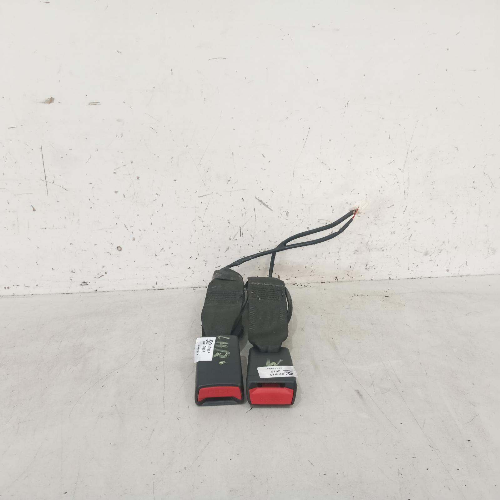 View Auto part Seatbelt/Stalk Hyundai Elantra 2015