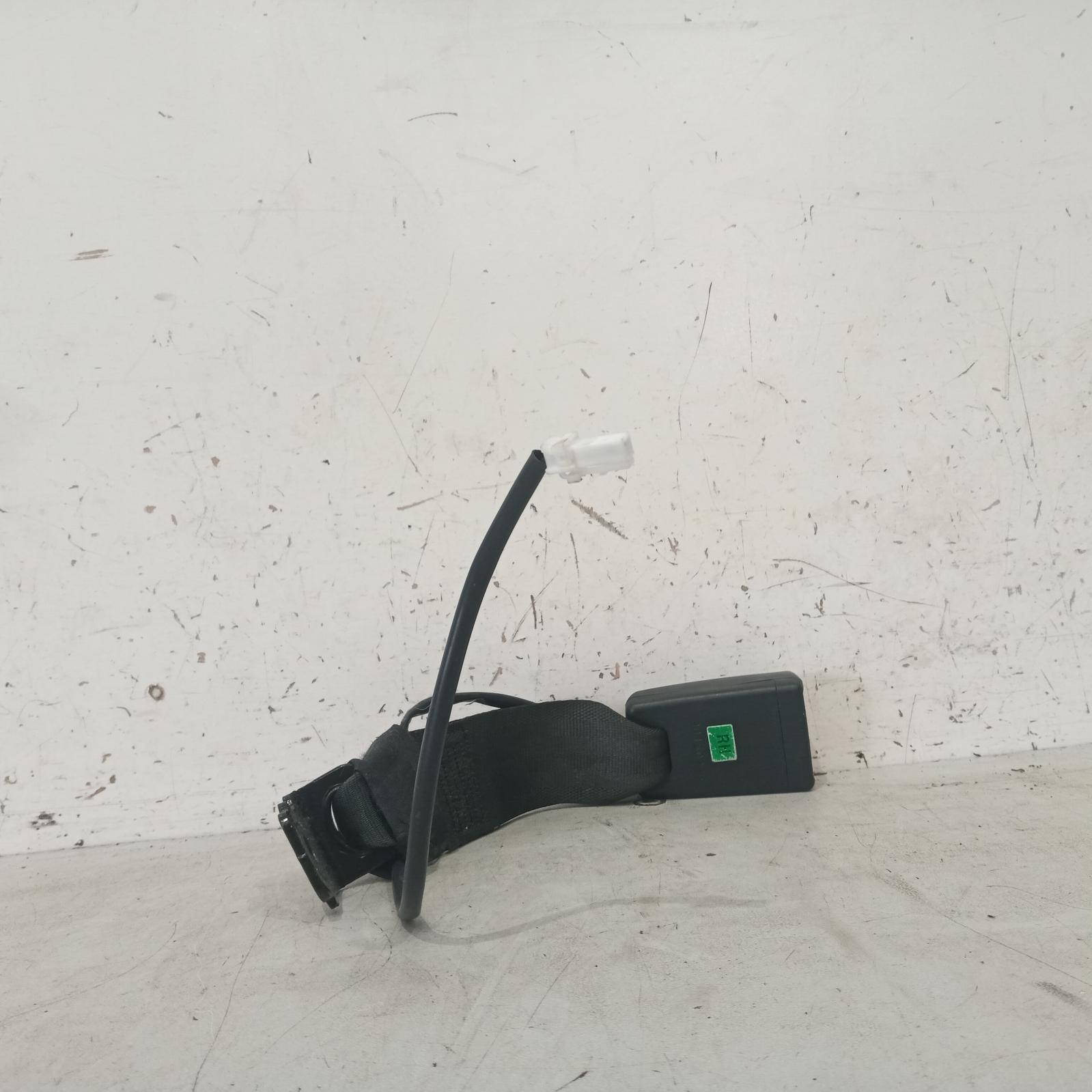 View Auto part Seatbelt/Stalk Hyundai Elantra 2015