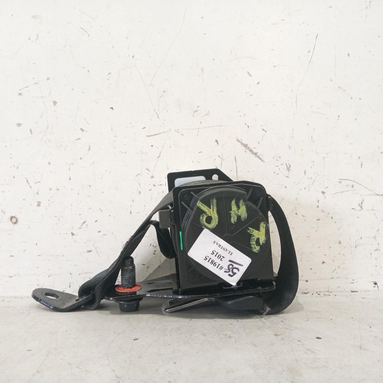 View Auto part Seatbelt/Stalk Hyundai Elantra 2015