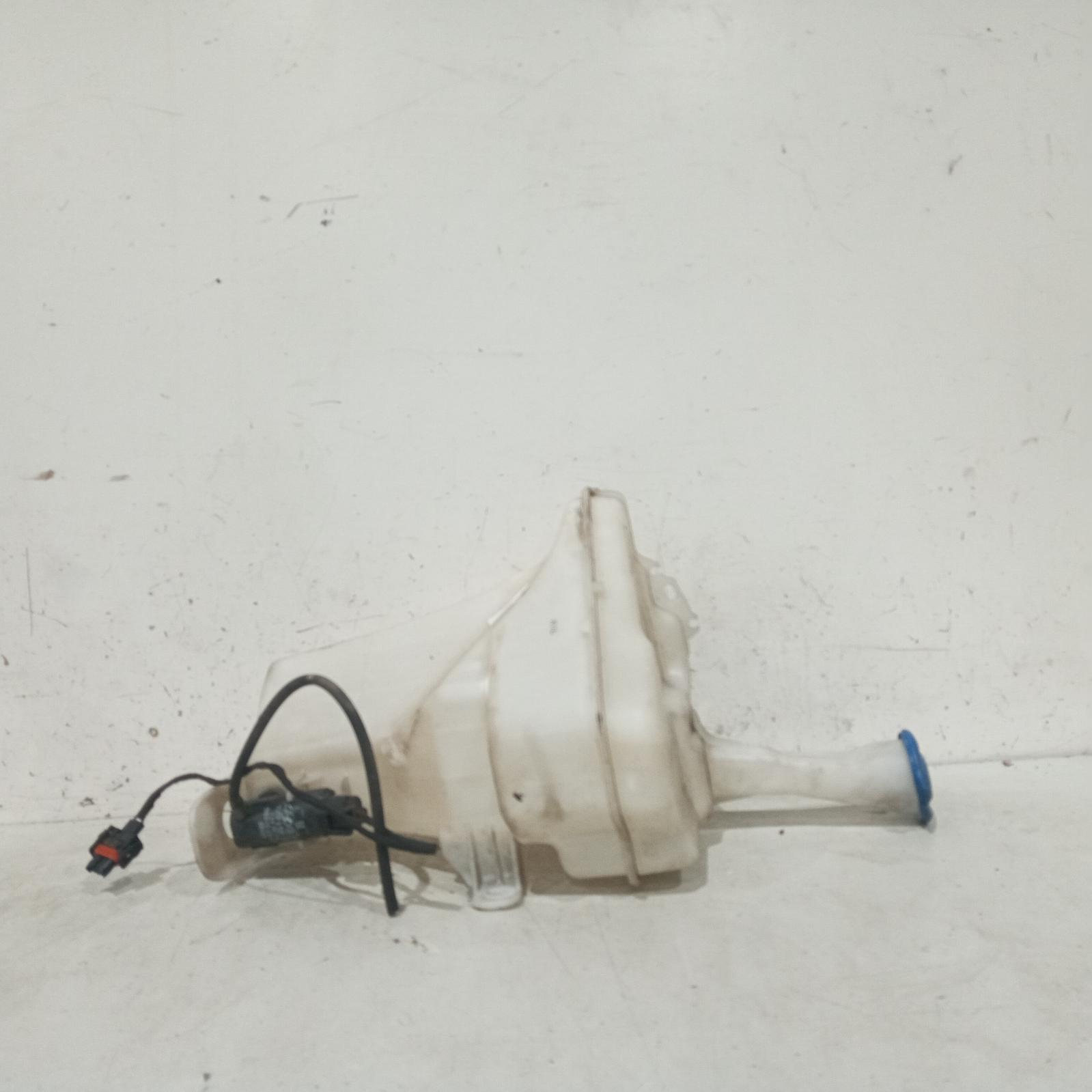 View Auto part Washer Bottle Hyundai Elantra 2015