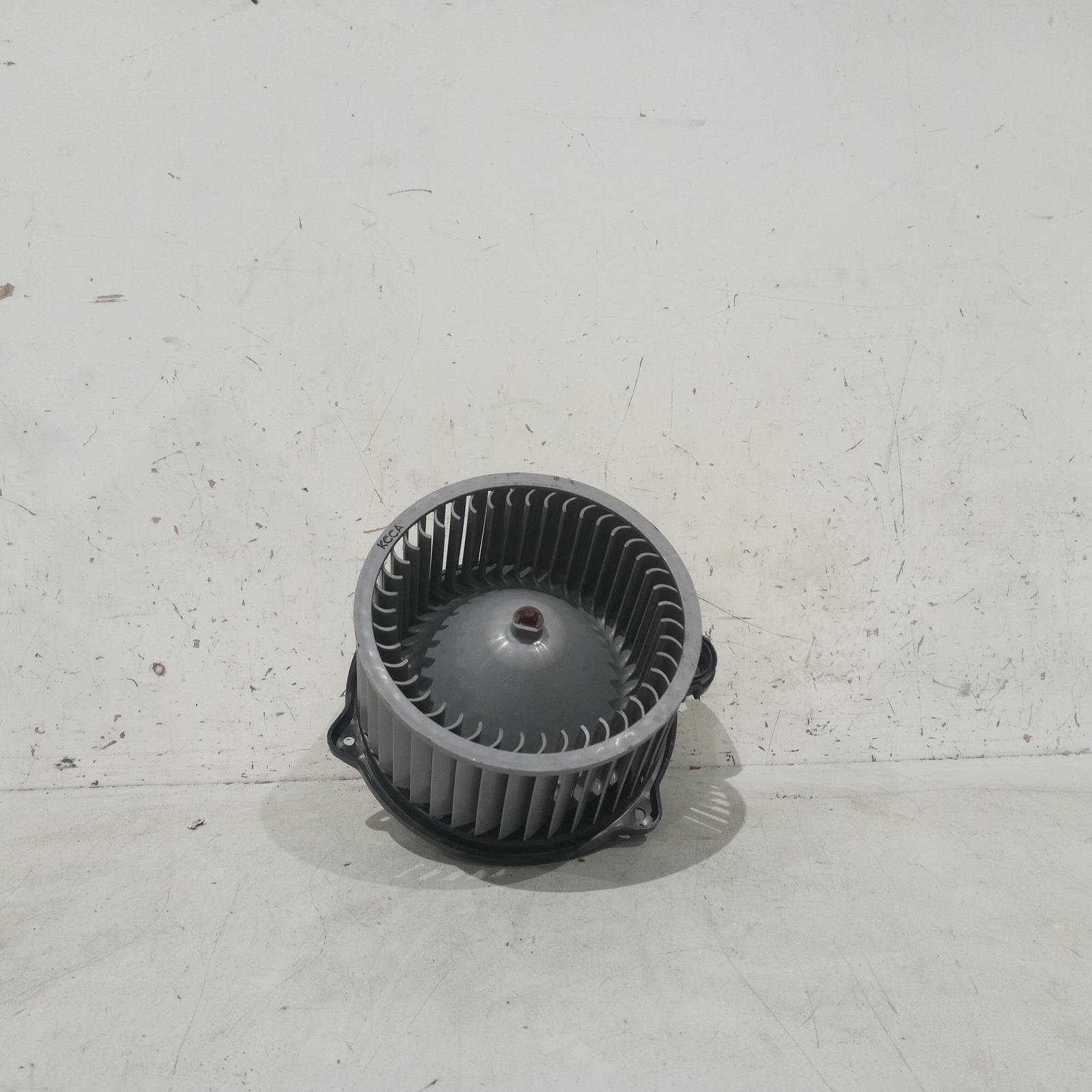 View Auto part Heater Fan Motor Hyundai Elantra 2015