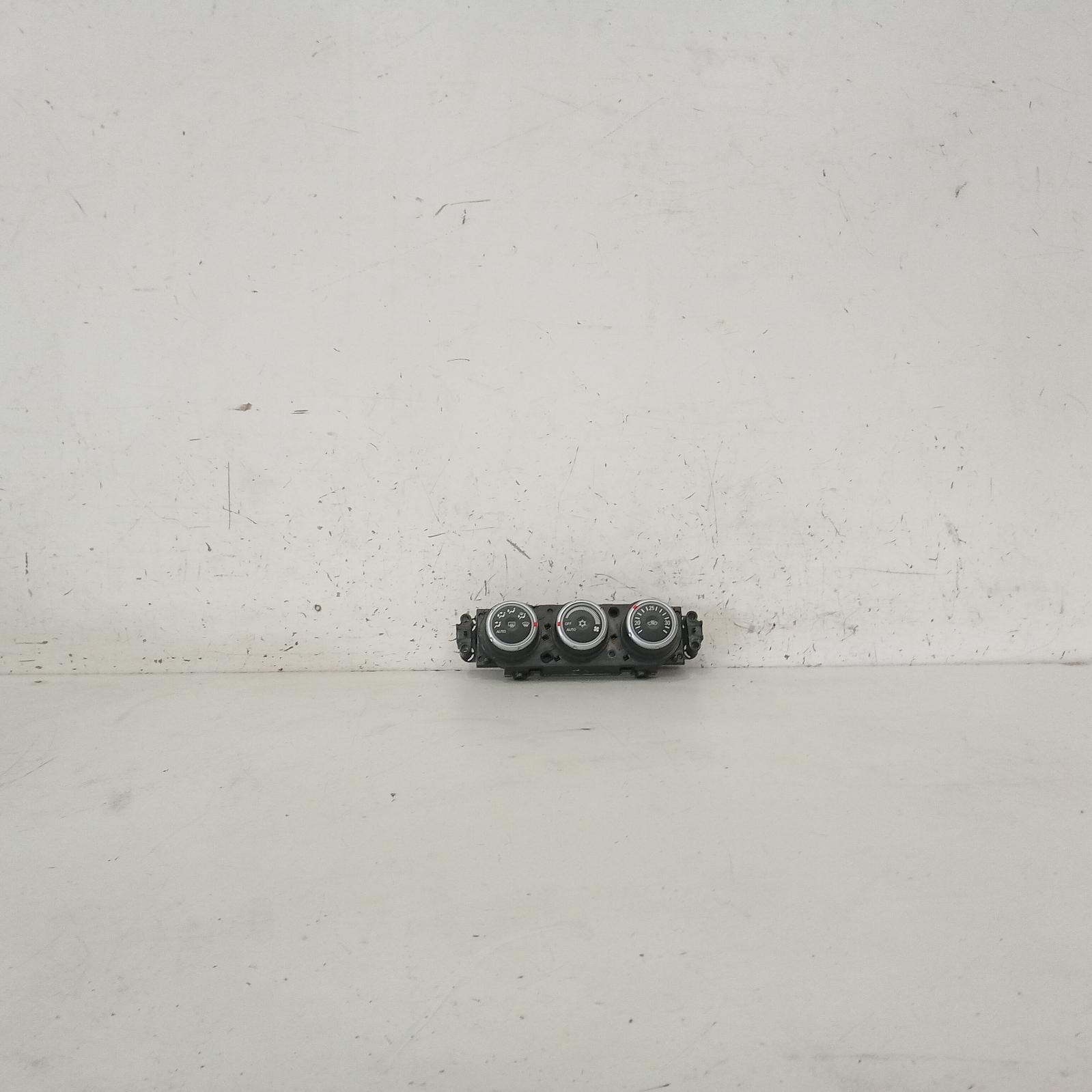 View Auto part Heater/Ac Controls Mitsubishi Asx 2011