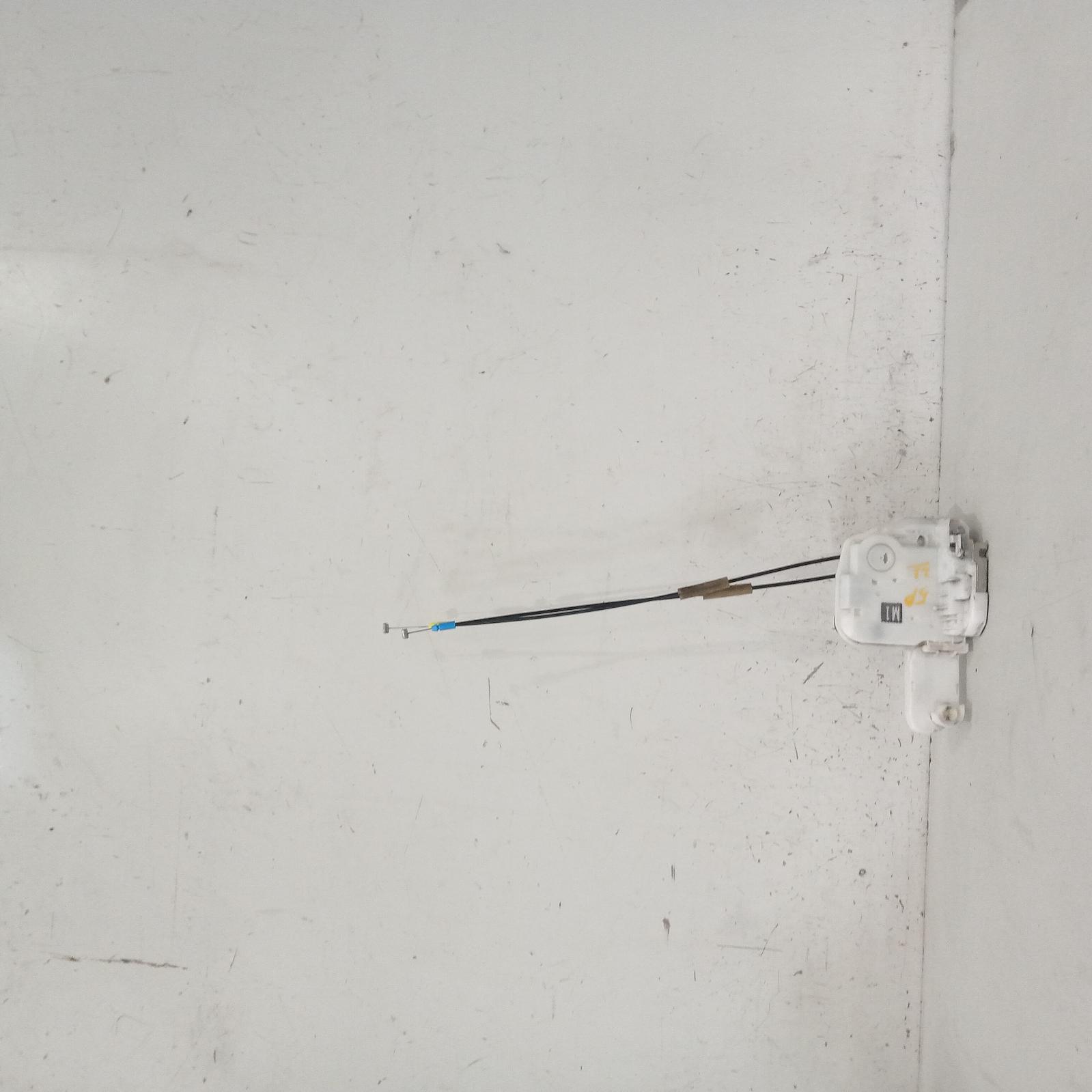 View Auto part Door/Boot/Gate Lock Mitsubishi Asx 2011