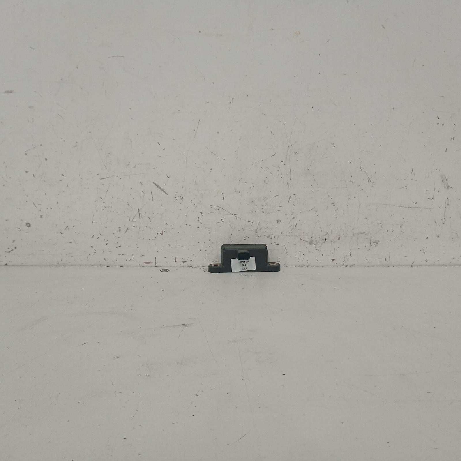 View Auto part Misc Switch/Relay Mitsubishi Asx 2011