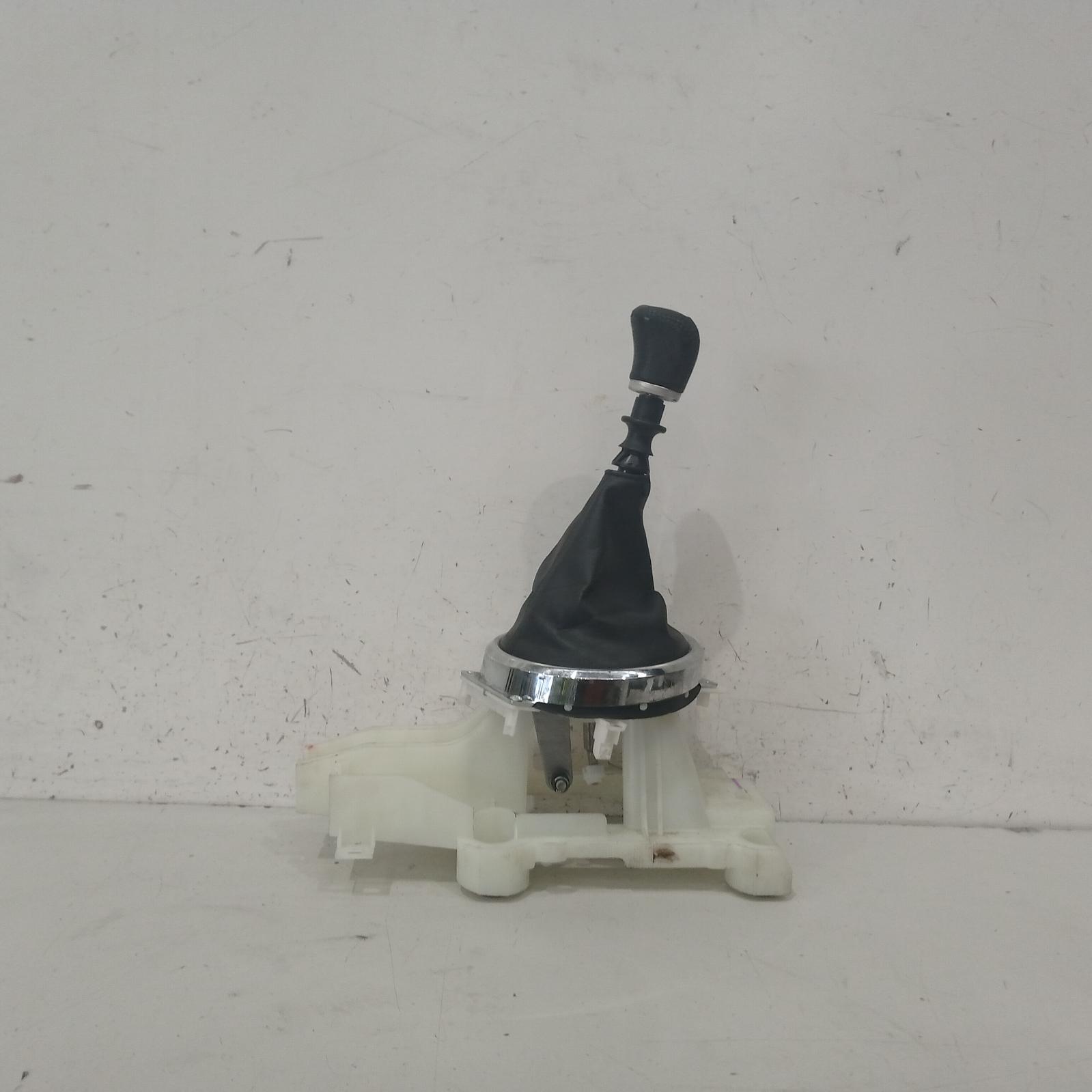 View Auto part Gear Stick/Shifter Mitsubishi Asx 2011