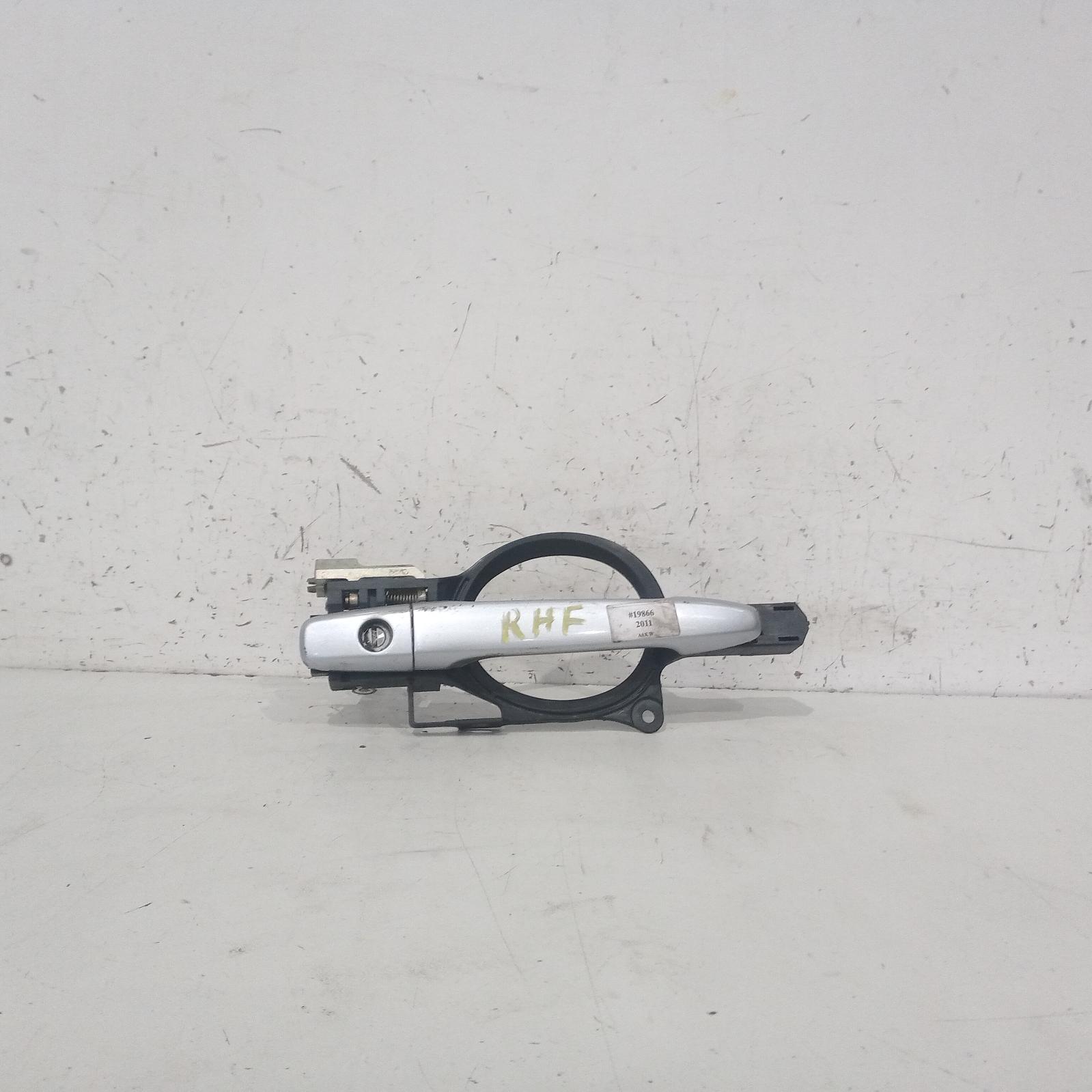 View Auto part Door Handle Mitsubishi Asx 2011