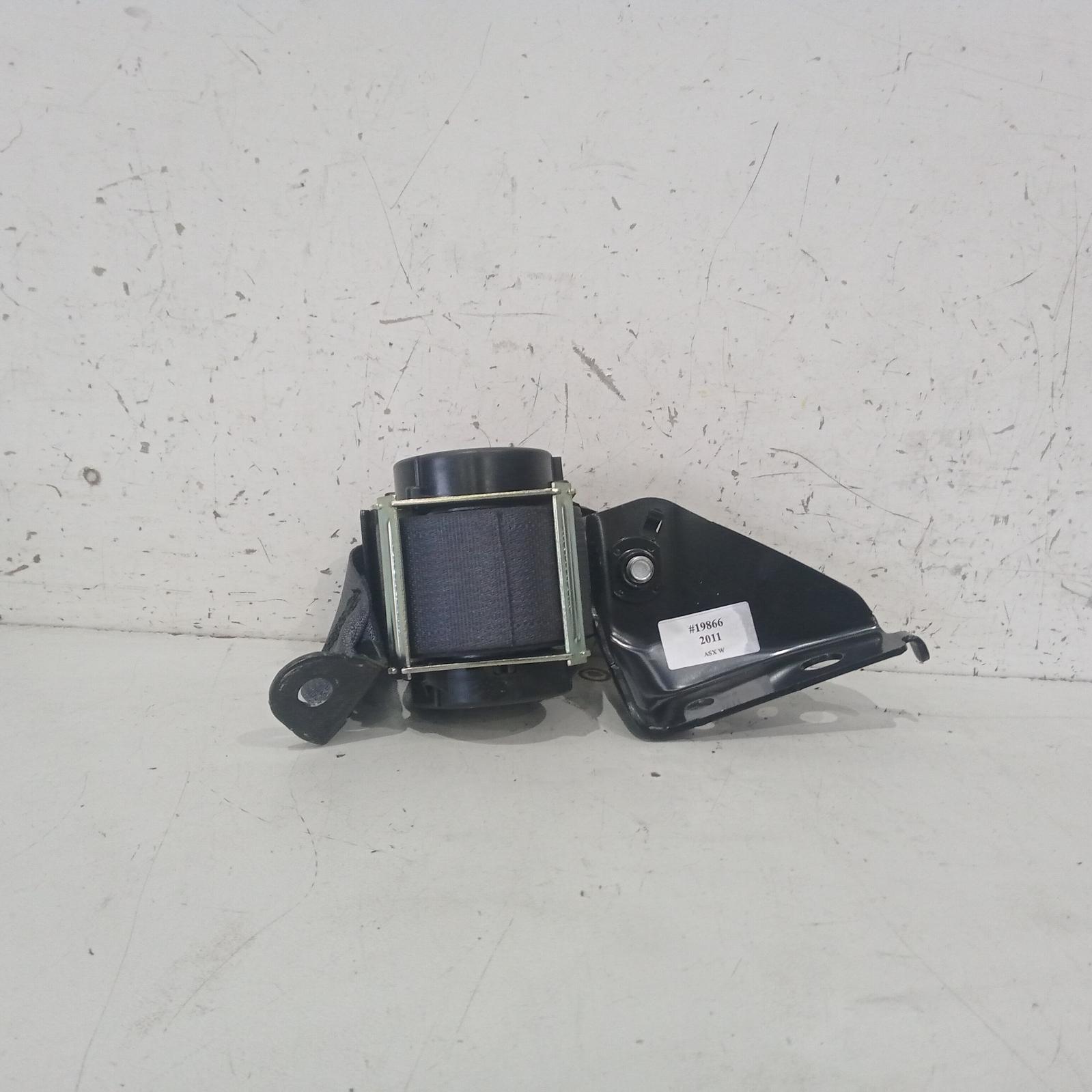 View Auto part Seatbelt/Stalk Mitsubishi Asx 2011