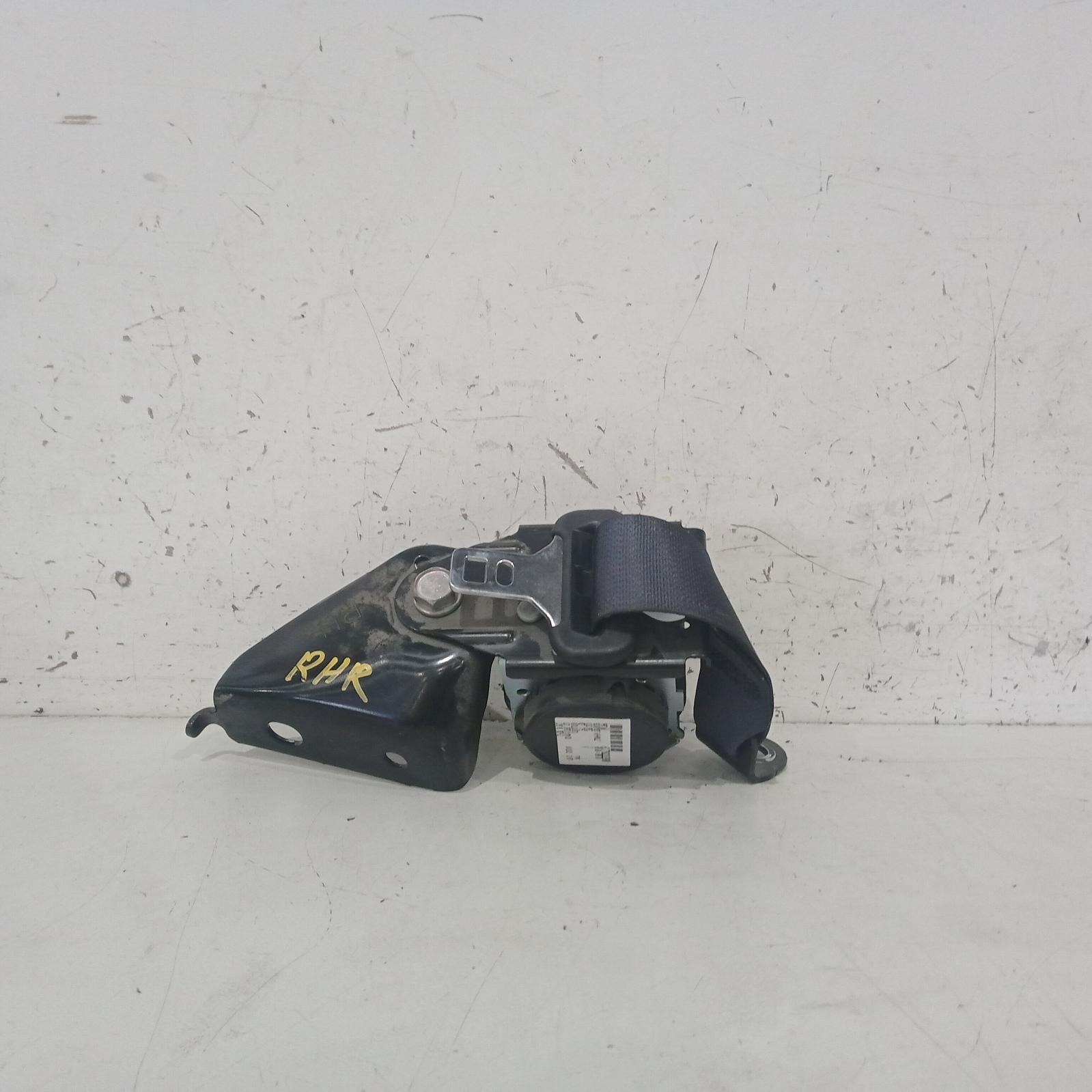 View Auto part Seatbelt/Stalk Mitsubishi Asx 2011