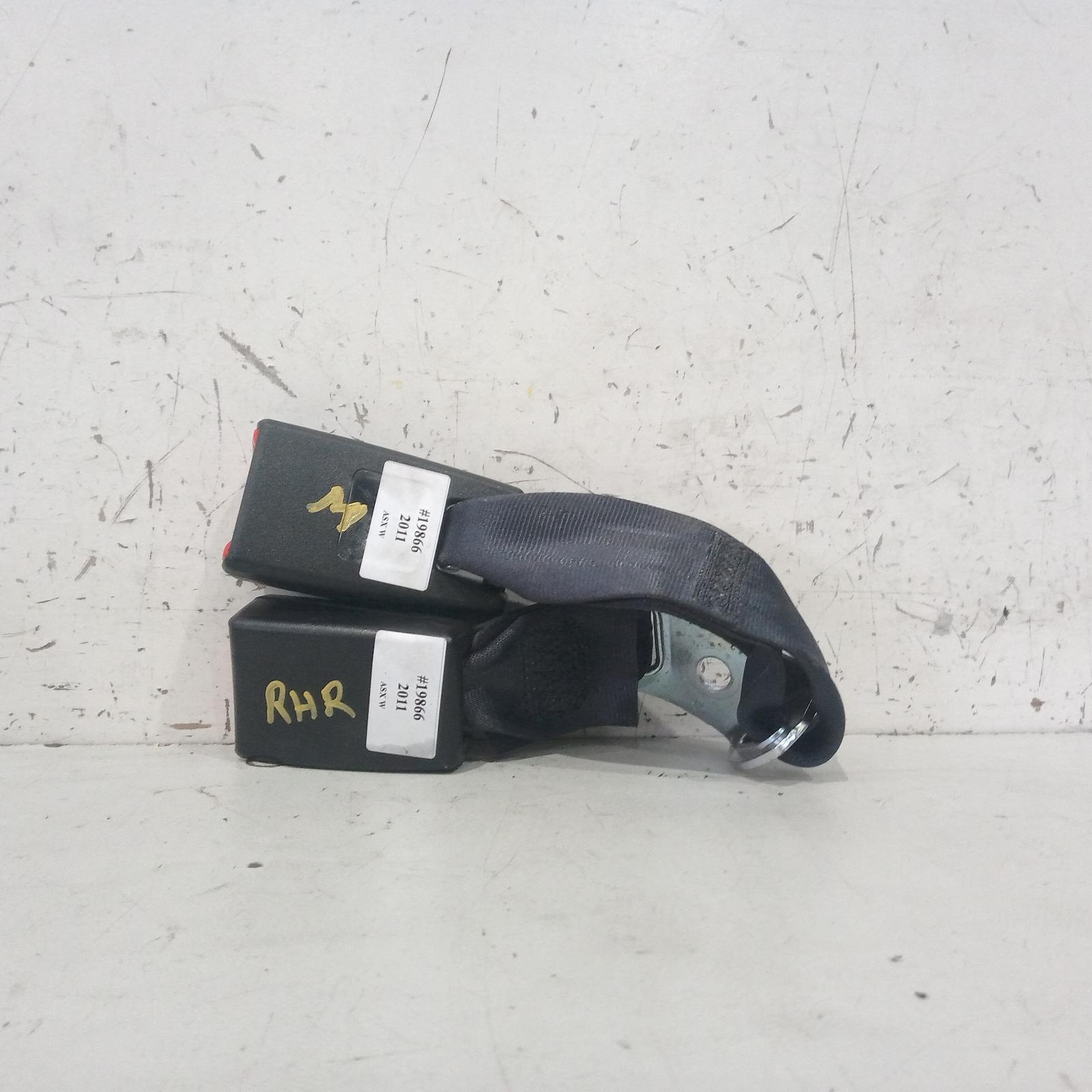 View Auto part Seatbelt/Stalk Mitsubishi Asx 2011