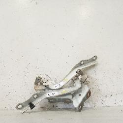 View Auto part Bonnet Hinge/Strut Toyota Kluger 2008