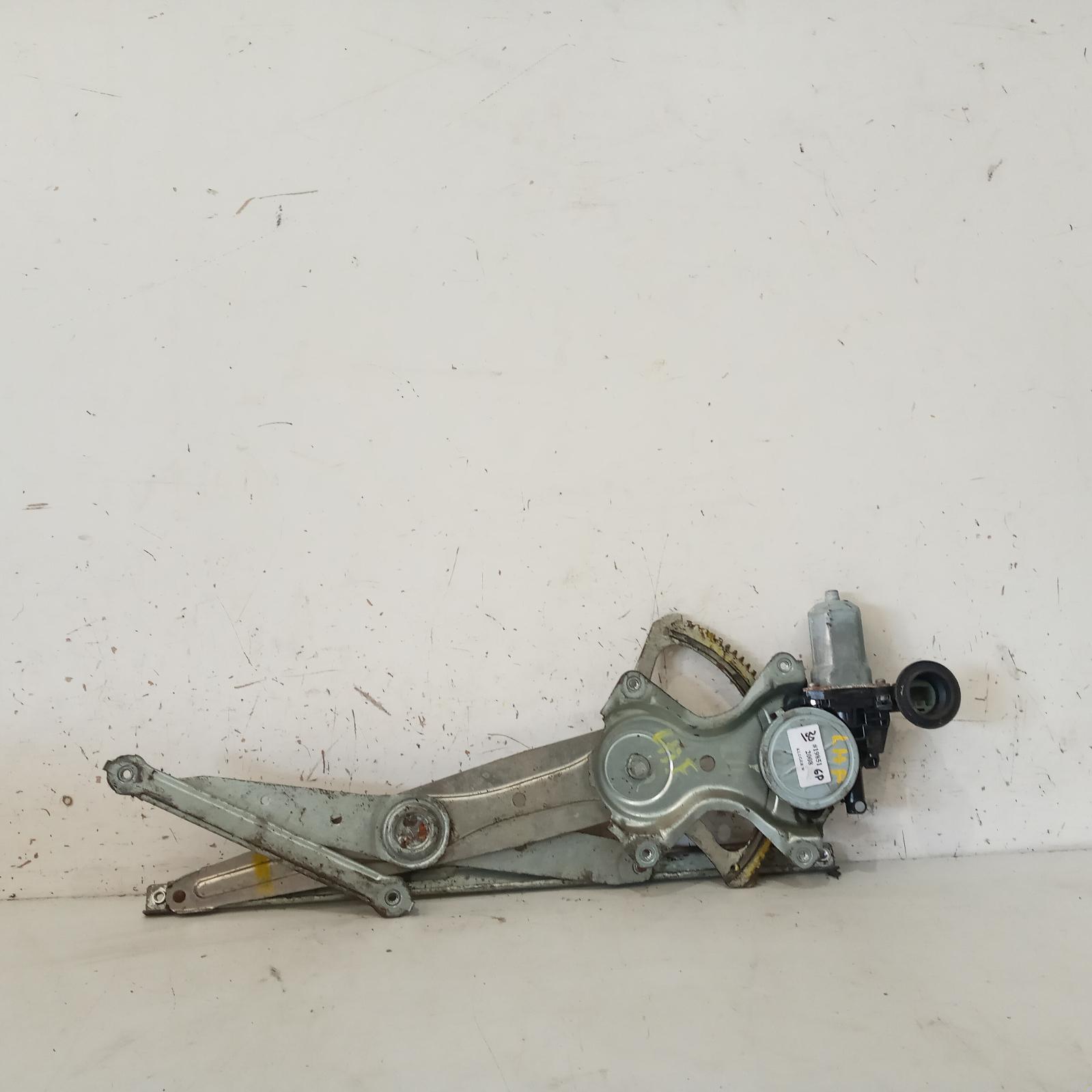 View Auto part Left Front Window Reg/Motor Toyota Kluger 2008