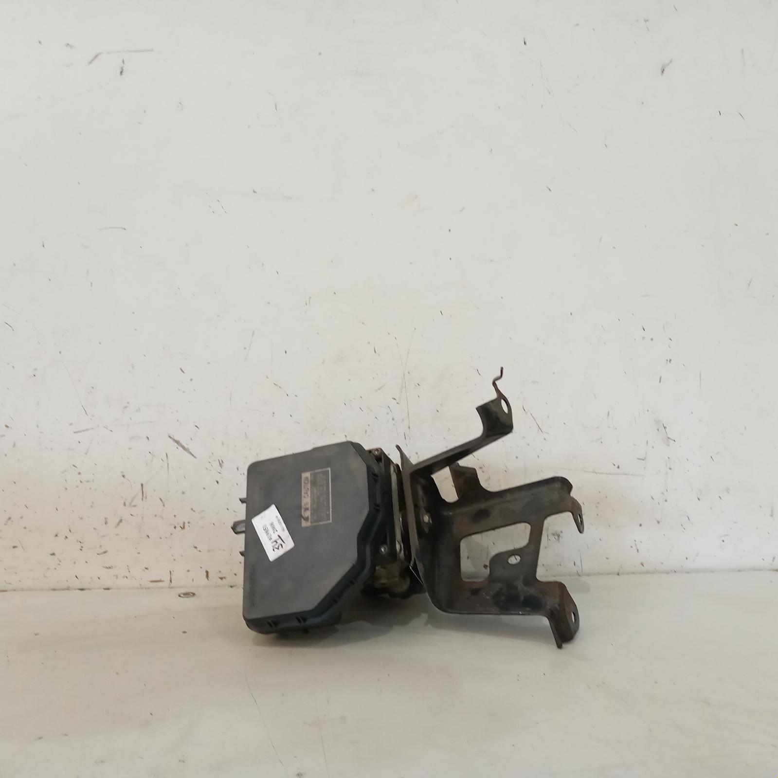 View Auto part Abs Pump/Modulator Toyota Kluger 2008