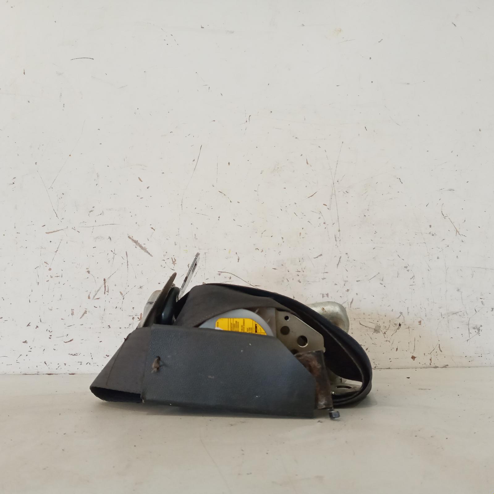 View Auto part Seatbelt/Stalk Toyota Kluger 2008