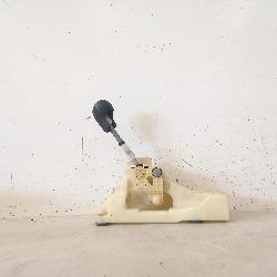 View Auto part Gear Stick/Shifter Hyundai Elantra 2012