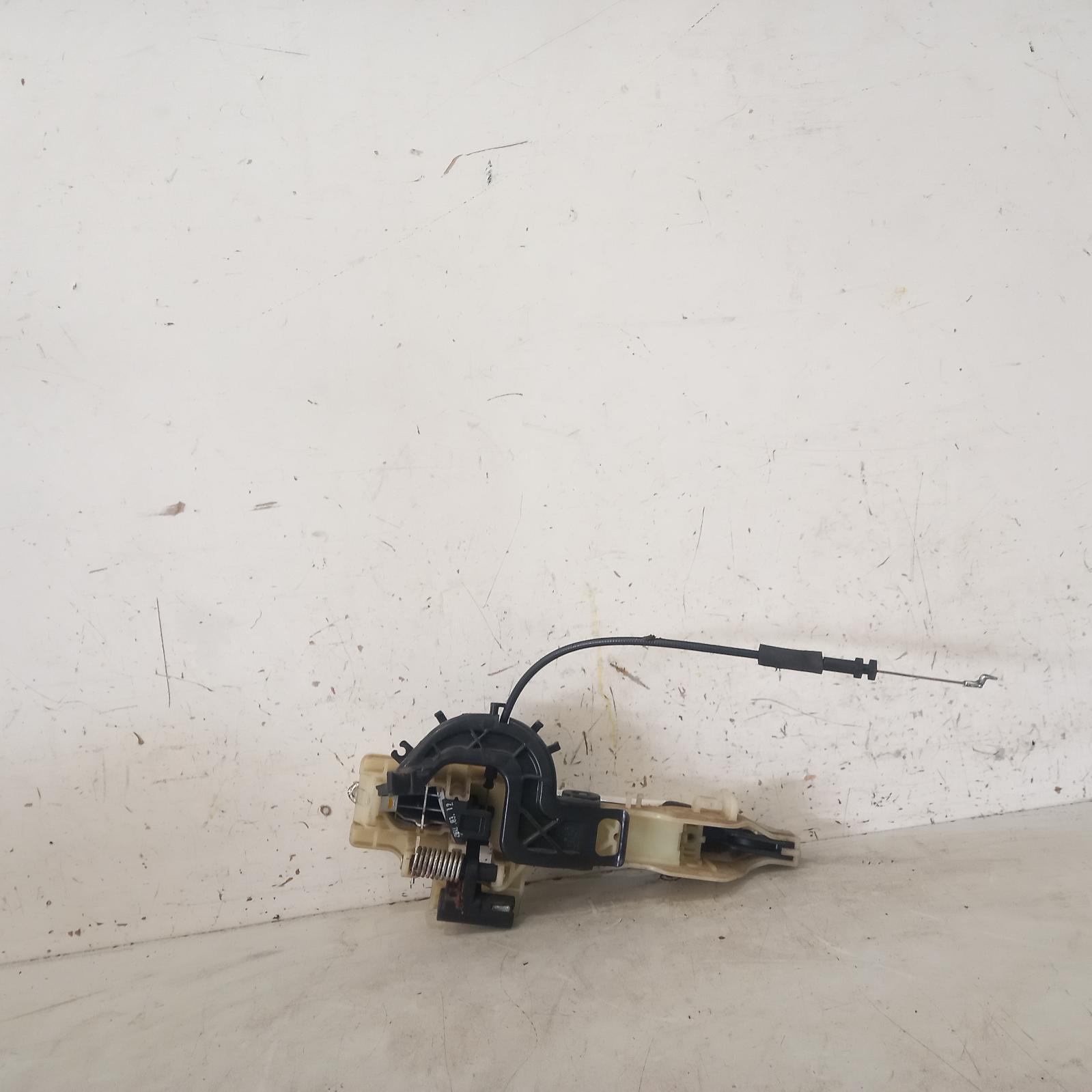 View Auto part Door Handle Hyundai Elantra 2012