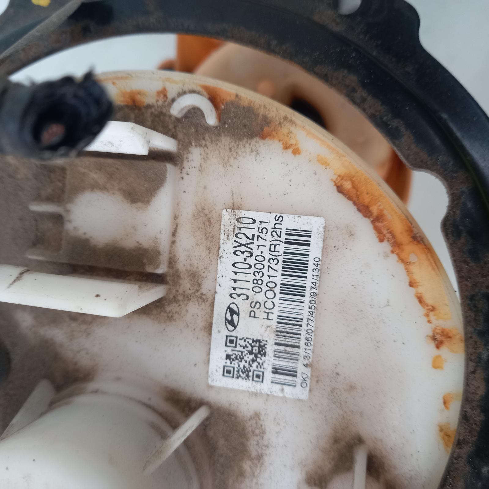 View Auto part Fuel Pump Hyundai Elantra 2012