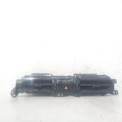 View Auto part Clock Toyota Hilux 2024