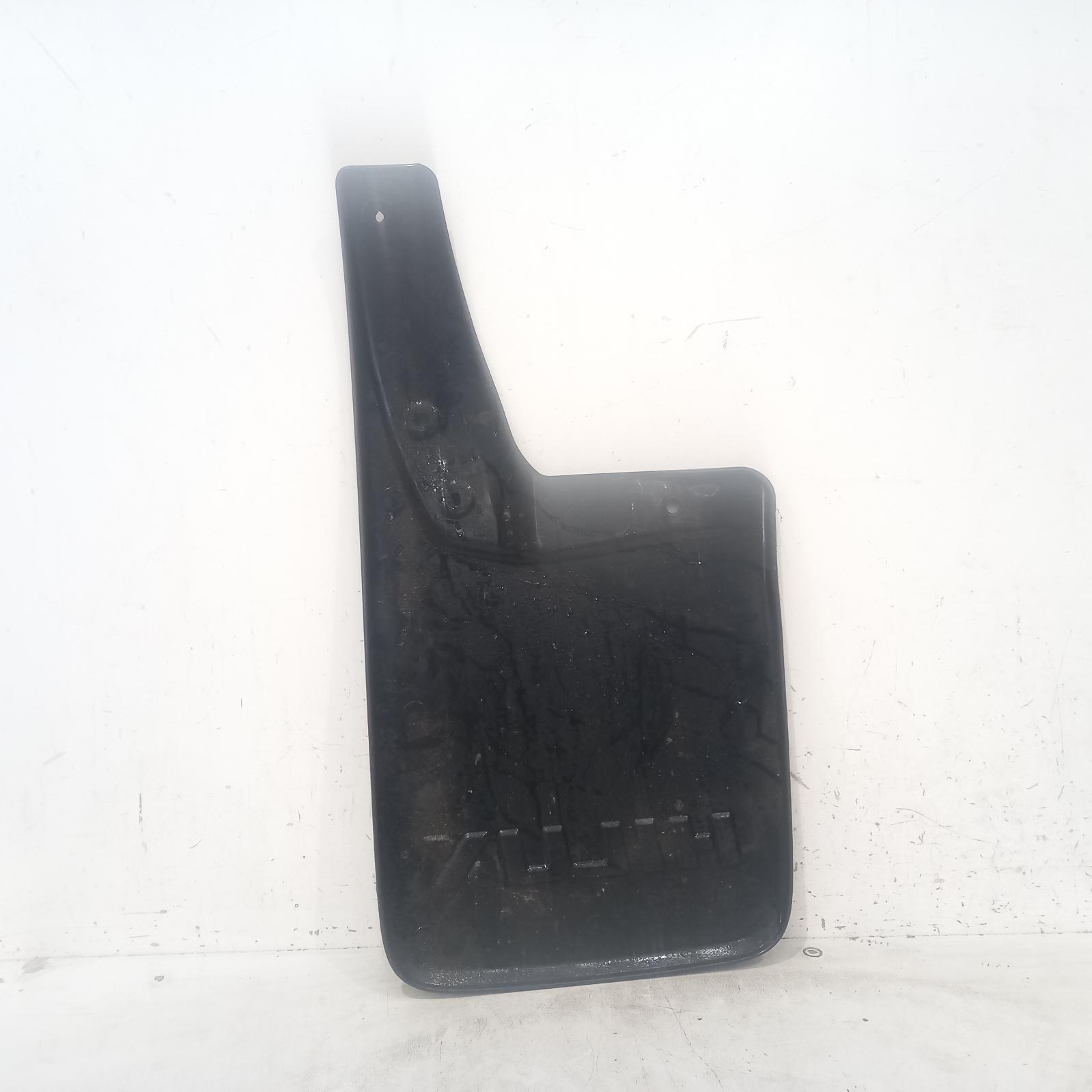 View Auto part Mud Flaps Toyota Hilux 2024